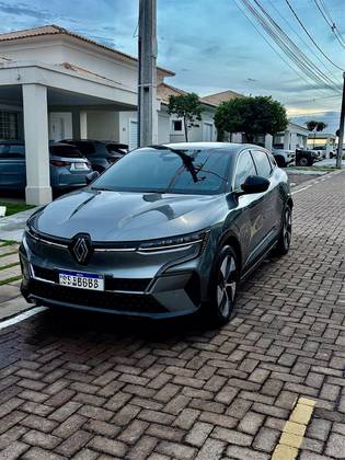 RENAULT MEGANE 60 KW ELÉTRICO E-TECH EV60 RENAULT MEGANE 60 KW ELÉTRICO E-TECH EV60